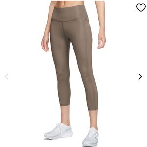 womens nike leggings small Light Brown